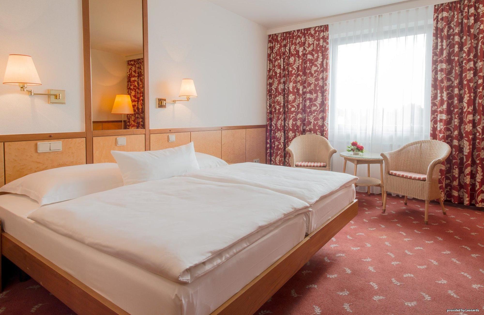 Best Western Hotel Hamburg International Стая снимка